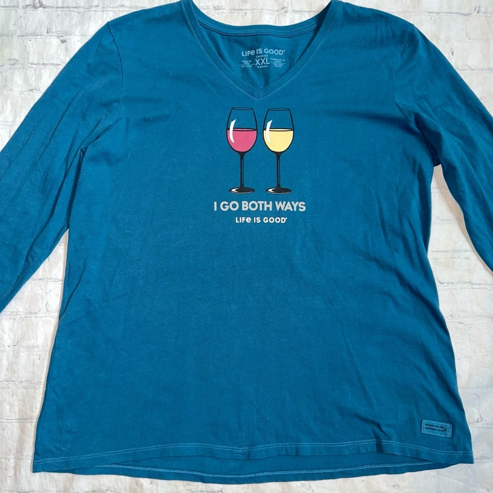 NWOT Women’s XXL Life Is Good LS Tunic Crusher TShirt Wine Theme